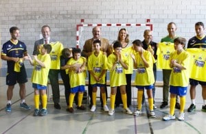 Fútbol para todos, patrocinado por Grupo Jenasa